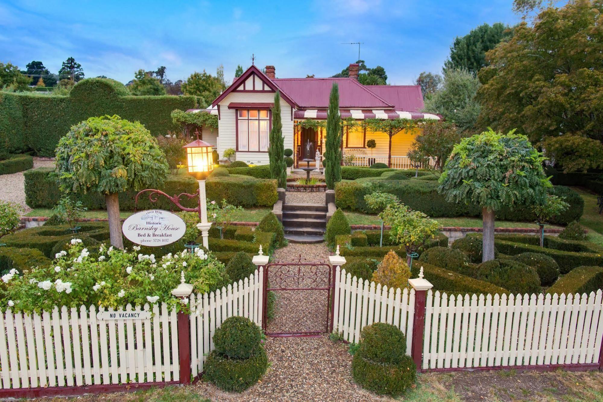 Barnsley House Bed And Breakfast Beechworth Buitenkant foto