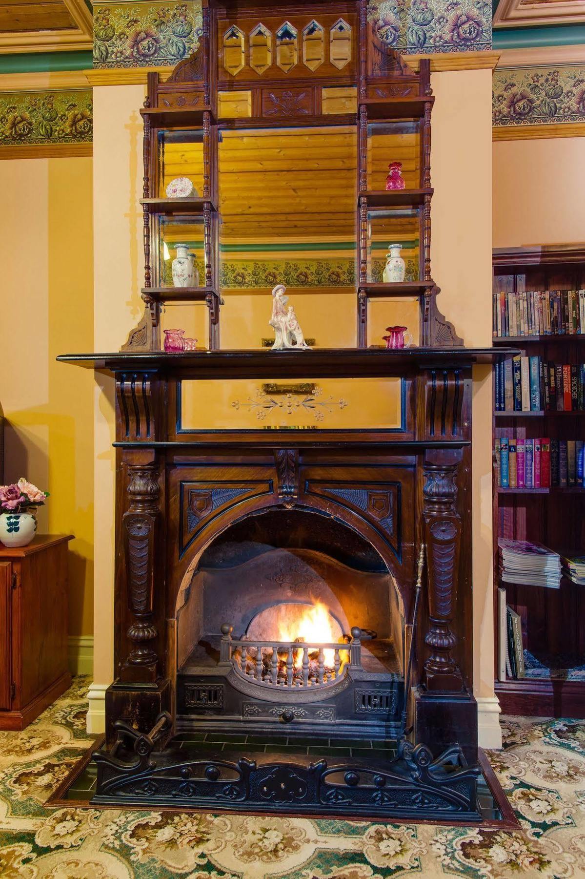 Barnsley House Bed And Breakfast Beechworth Buitenkant foto